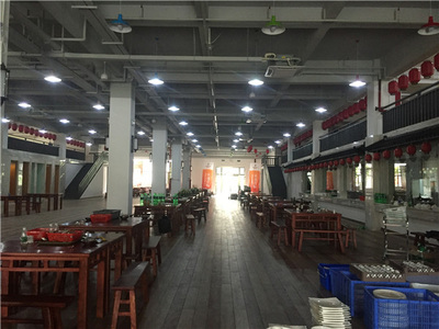 沒(méi)想到你是這樣的食堂！——探究現(xiàn)代食堂裝飾裝修工程的華麗轉(zhuǎn)身